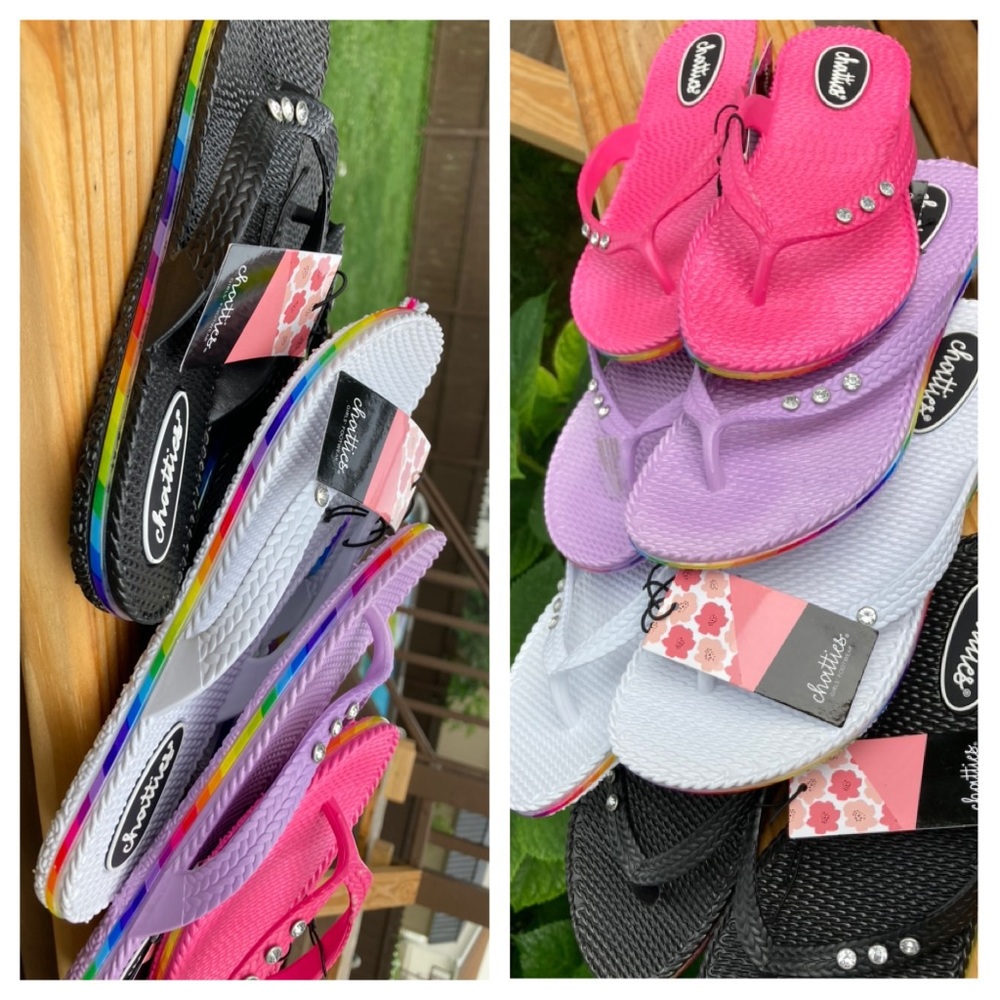 NWT Rainbow Chatties Rhinestone Sandal Flip Flops